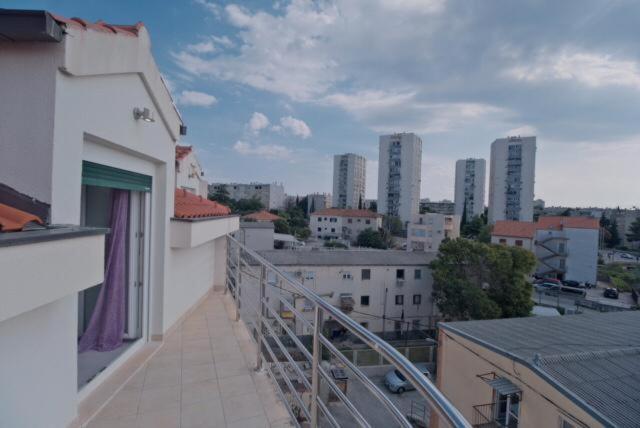 Apartments Nova Split Kültér fotó